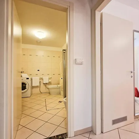Apartment Quiet Retreat In The Heart Of