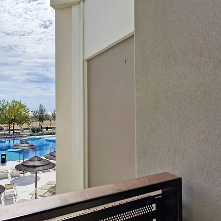Quiet Retreat In The Heart Of *