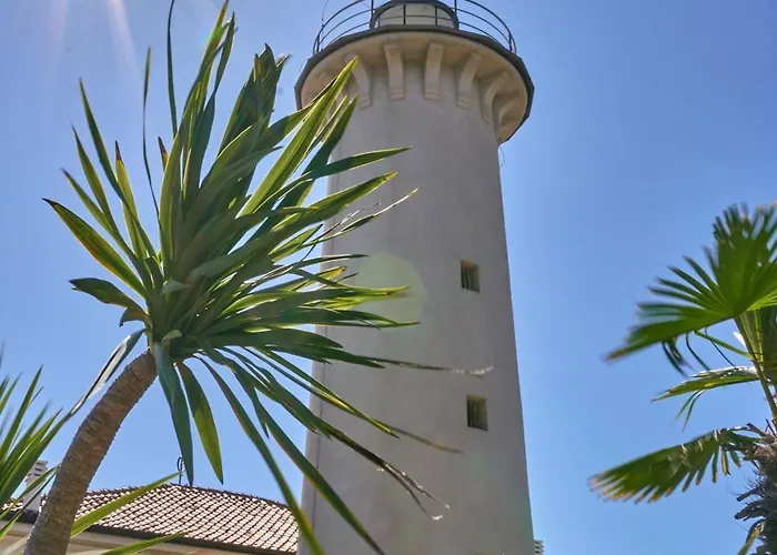 Апартаменти Quiet Retreat In The Heart Of *